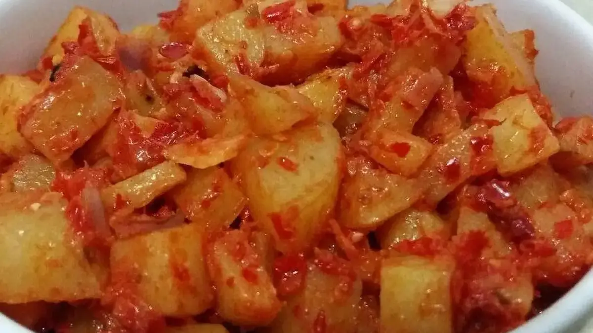 Resep Kentang Balado Pedas yang Mudah dan Lezat