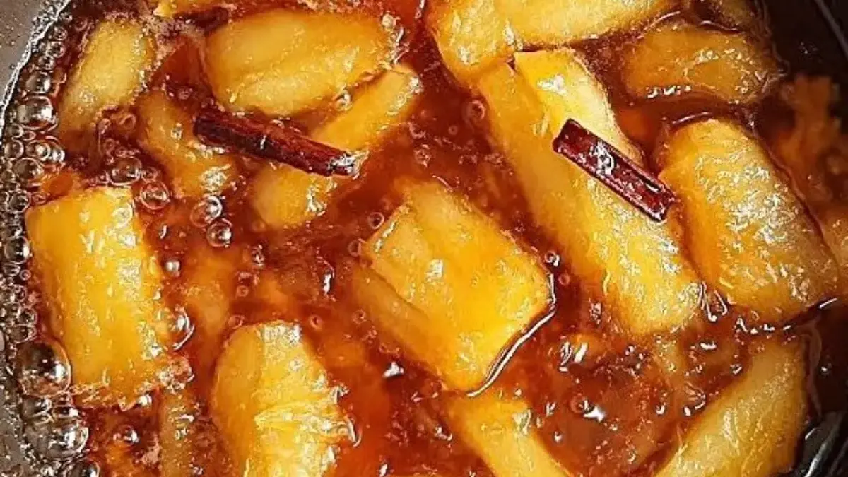 Cara Membuat Singkong Rebus dengan Saus Karamel, Camilan Tradisional yang Kekinian dan Menggoda