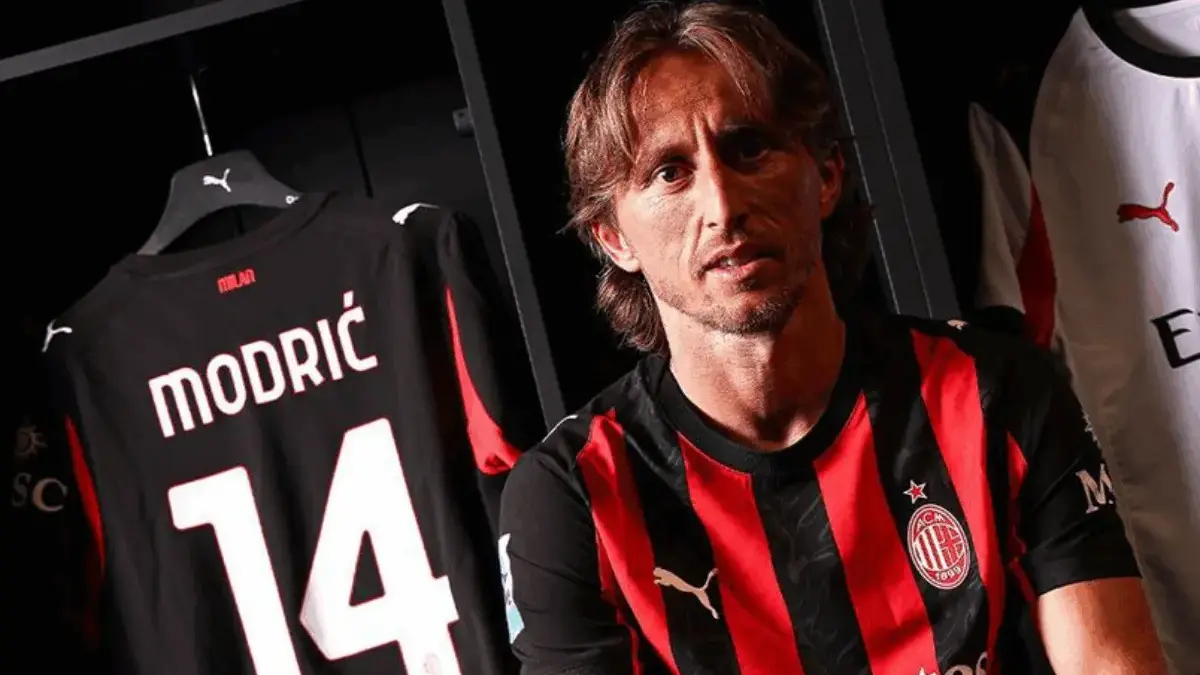 RESMI! Luka Modric Gabung Ac Milan