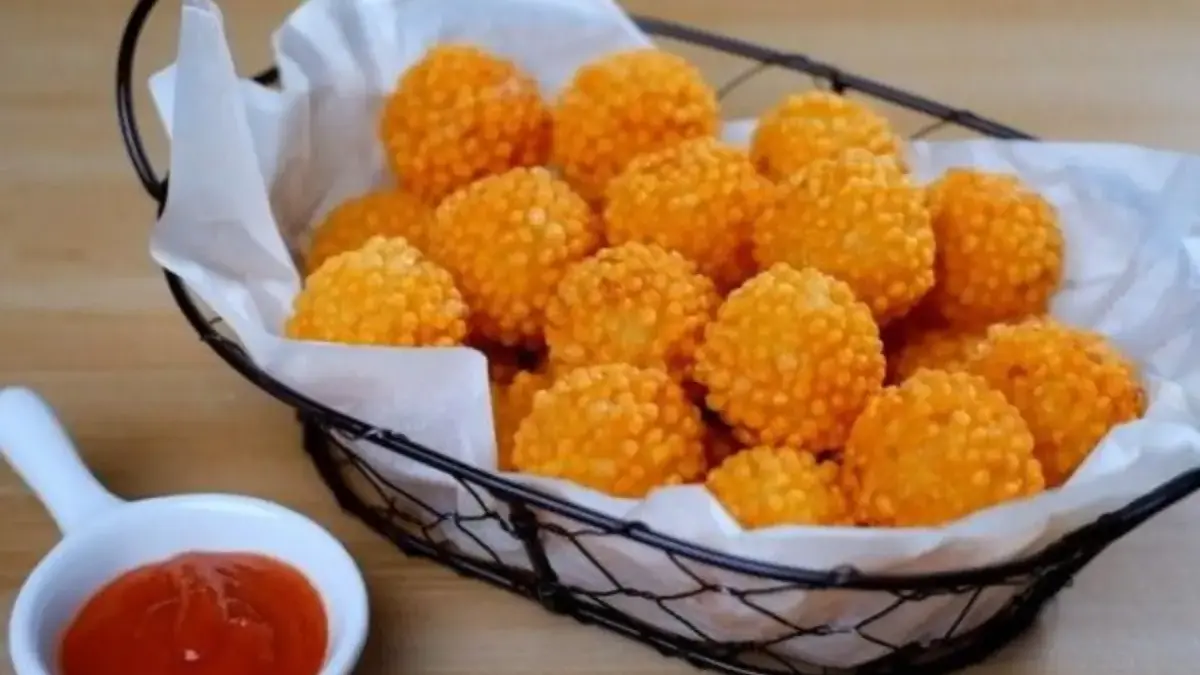 Resep Bola-Bola Kentang Crispy dengan Saus Sambal 