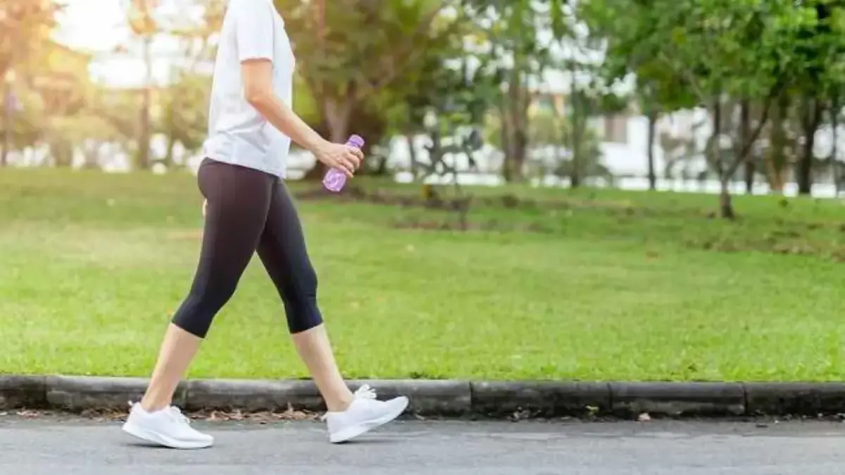 Jalan Kaki untuk Menurunkan Berat Badan: Murah, Mudah, dan Efektif