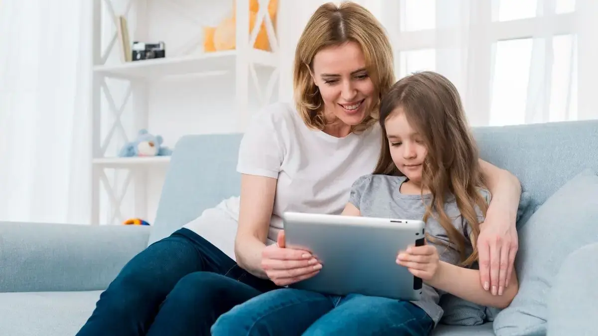 5 Cara Sederhana Menerapkan Digital Parenting di Rumah