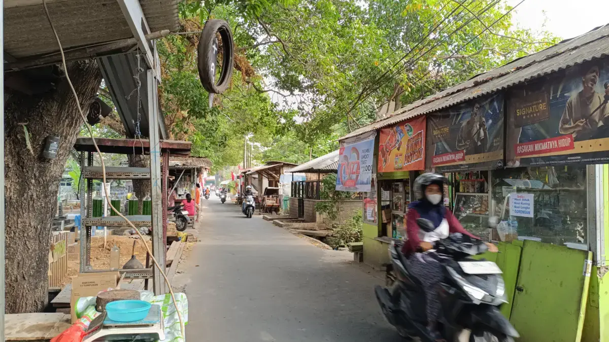 Bangunan di Atas Makam? Pemkot Cirebon Akan Segera Bongkar 60 Bangunan Liar di TPU Kemlaten