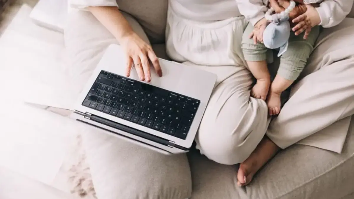 Ibu Rumah Tangga Sekaligus Pekerja? Ini 6 Kunci Self Care Agar Tidak Burnout