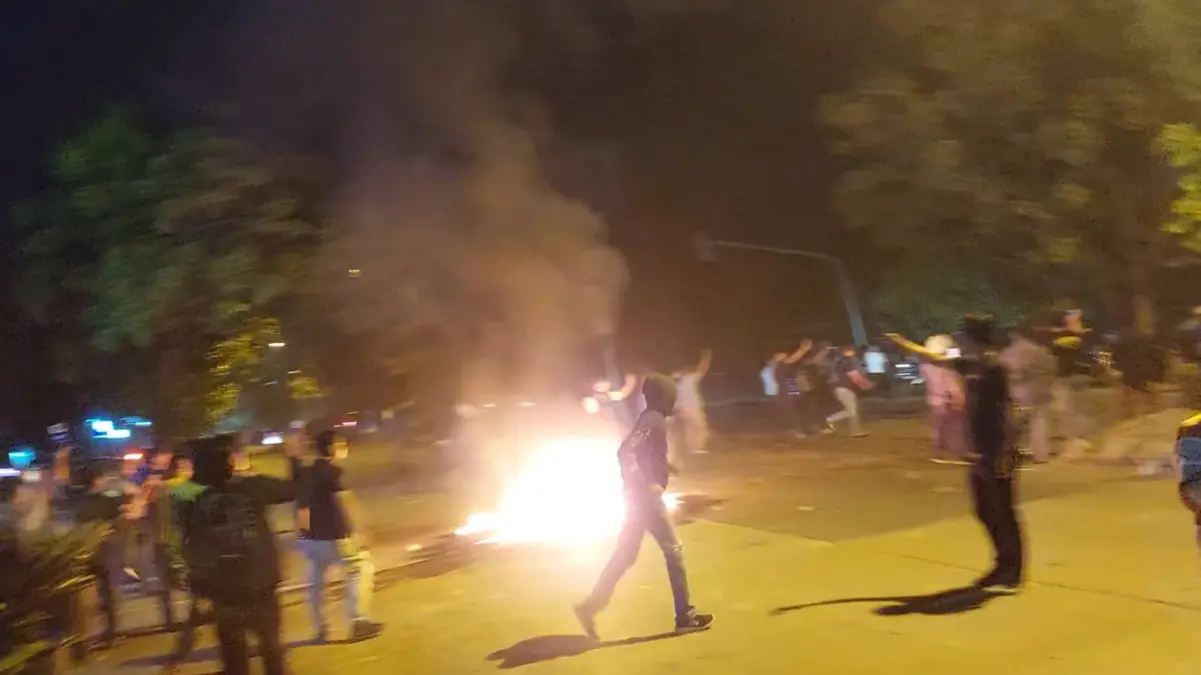 Mapolres Indramayu Digeruduk Massa, Polisi Amankan Sejumlah Orang Perusuh