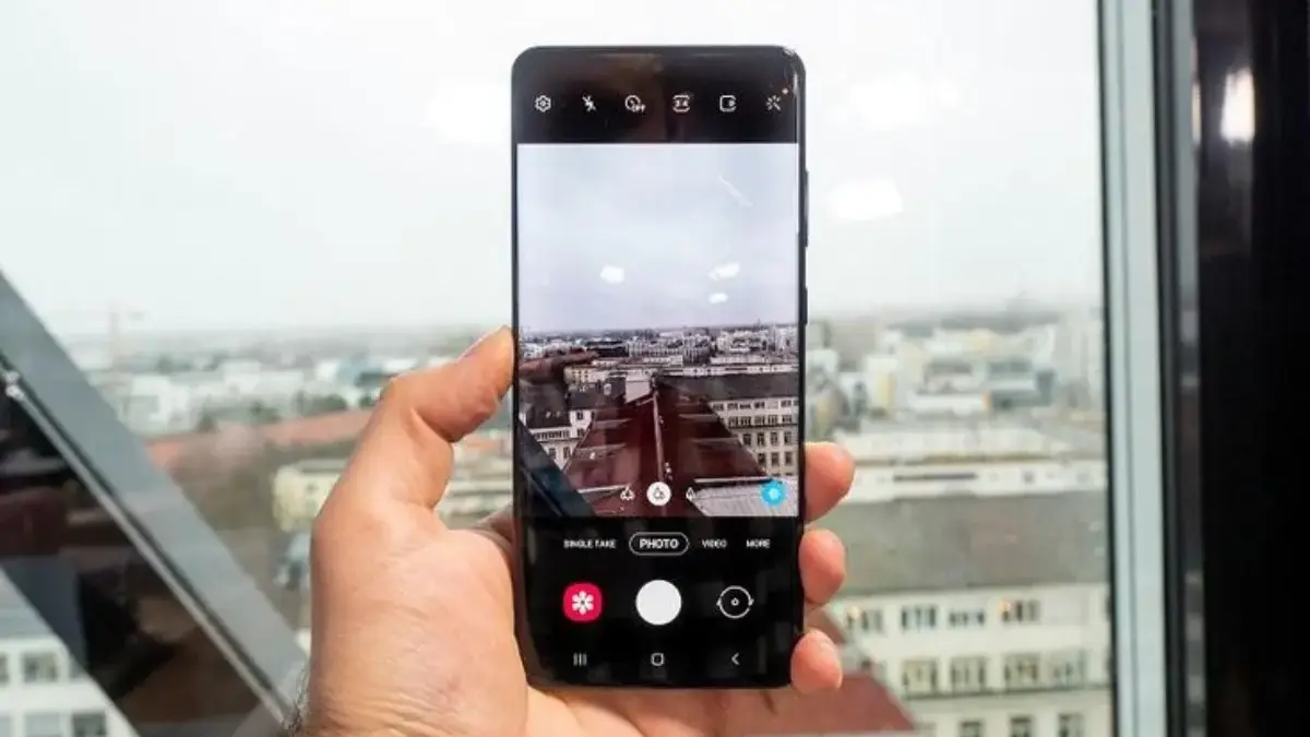 Teknologi di Balik Kamera Zoom 100x Samsung: Gimmick Marketing atau Inovasi Canggih?