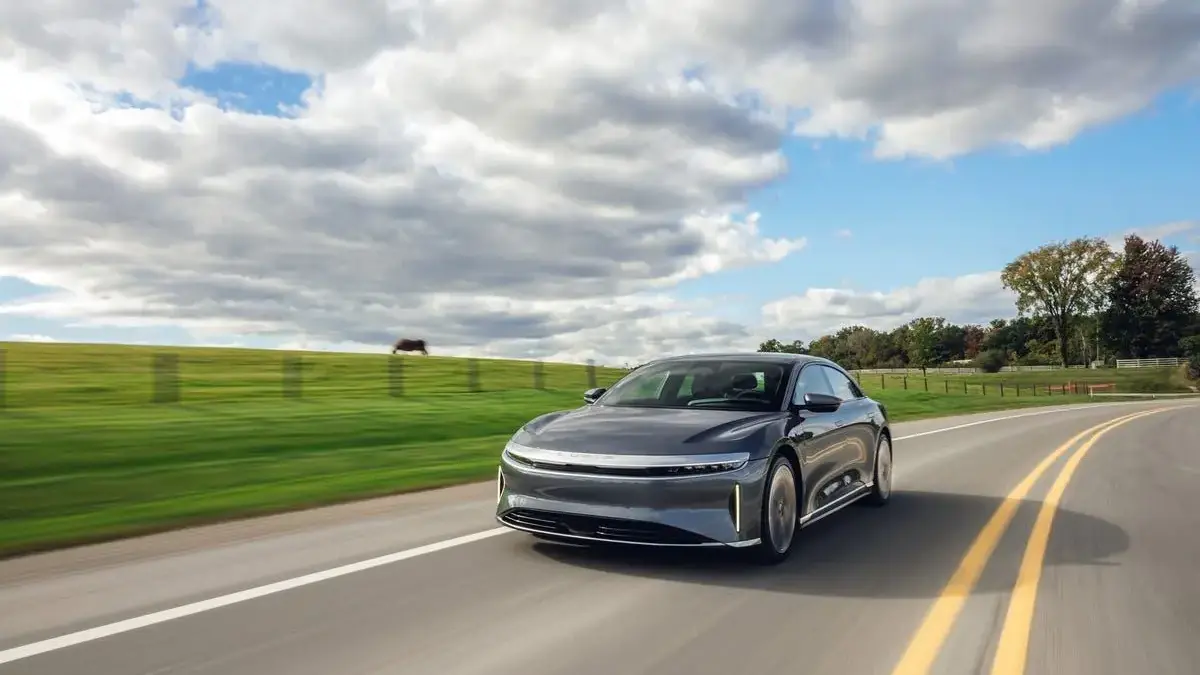 Performa Dahsyat Lucid Air