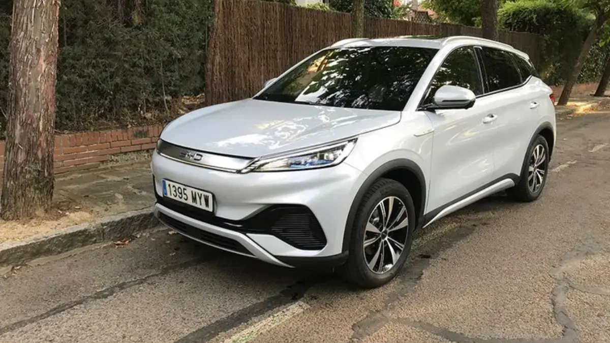 BYD Atto 3 Mobil Listrik SUV Mungil