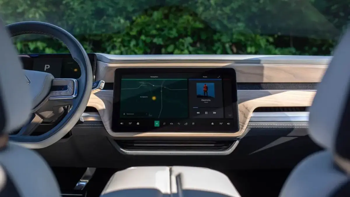 Teknologi Infotainment Rivian R1T
