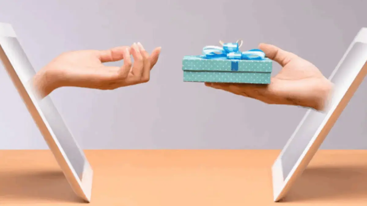 Fenomena “Virtual Gifting” di Platform Live-Streaming Dan Dampak Sosialnya