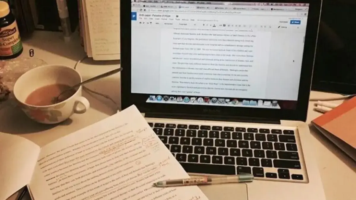 Cara Membuat Cover Buku atau Skripsi yang Menarik di Microsoft Word