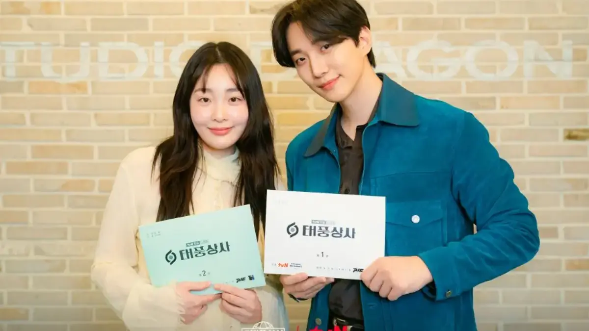 Jadwal Tayang Drama Korea Typhoon Family dari Episode 1-16