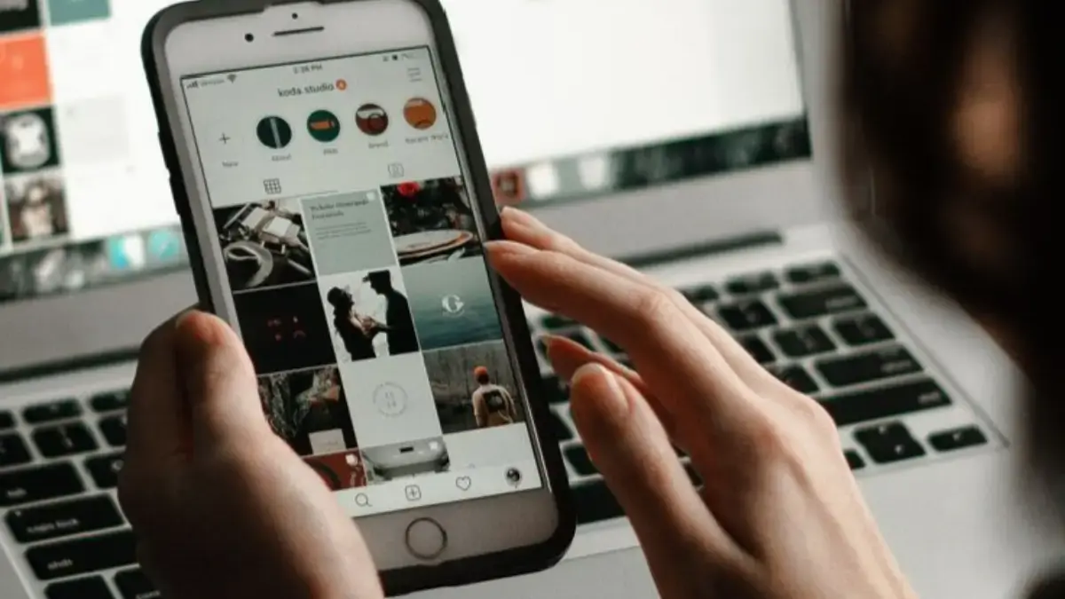 Durasi Penggunaan Media Sosial: Apakah Kita Sudah Kecanduan? Durasi Penggunaan Media Sosial: Apakah Kita Sudah Kecanduan?