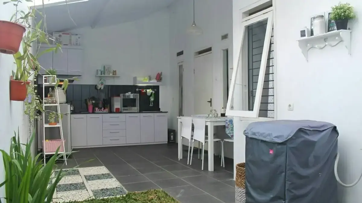 7 Inspirasi Dapur Rumah Sempit Tanpa Kitchen Set, Estetis dan Hemat Budget!