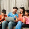 Gen Z Nggak Bisa Diatur? Yuk Kenali Cara Asuh yang Tepat di Era Digital