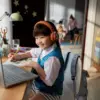 5 Tips Bijak Mengenalkan Gadget pada Anak agar Tetap Sehat dan Cerdas