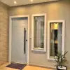 6 Ide Dekorasi Pintu Depan Rumah yang Bikin Tamu Terpukau