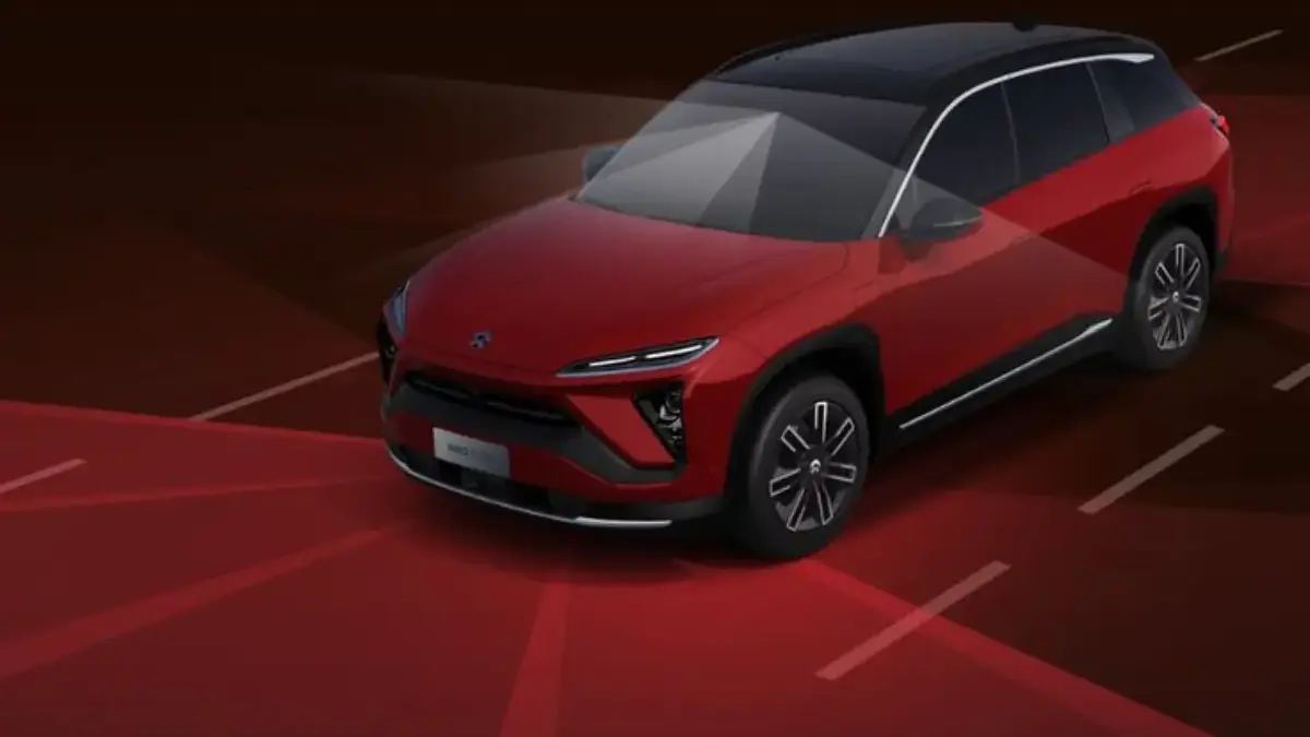 NIO ES6 SUV Listrik Serbaguna