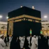 Trik Gemini AI: Ubah Foto Kamu Jadi di Depan Kabah dalam Hitungan Menit!