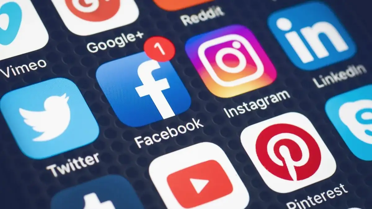 Media Sosial Lokal atau Internasional: Mana yang Lebih Menguntungkan?