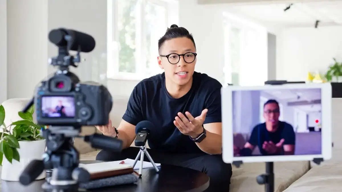 Revolusi Karier: Bagaimana Media Sosial Membuka Peluang Pekerjaan Baru
