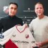 Profil Miliano Jonathans,