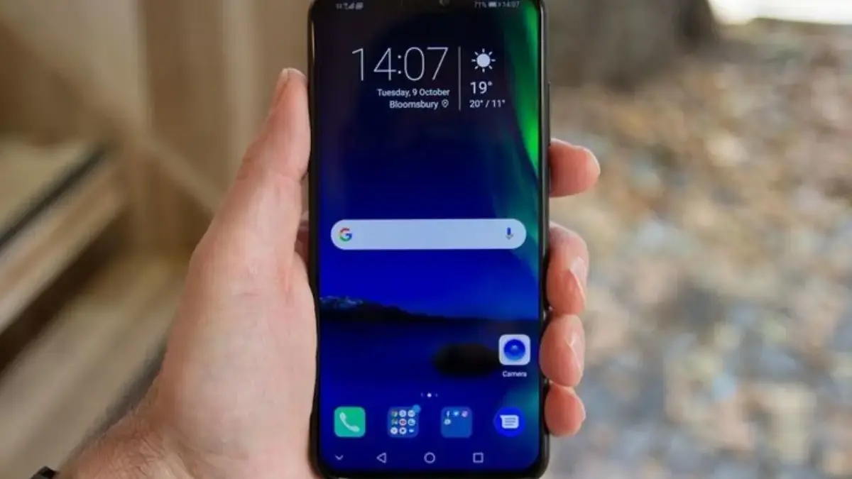 Rekomendasi Smartphone untuk Lansia: Fitur Sederhana dengan Desain User-Friendly