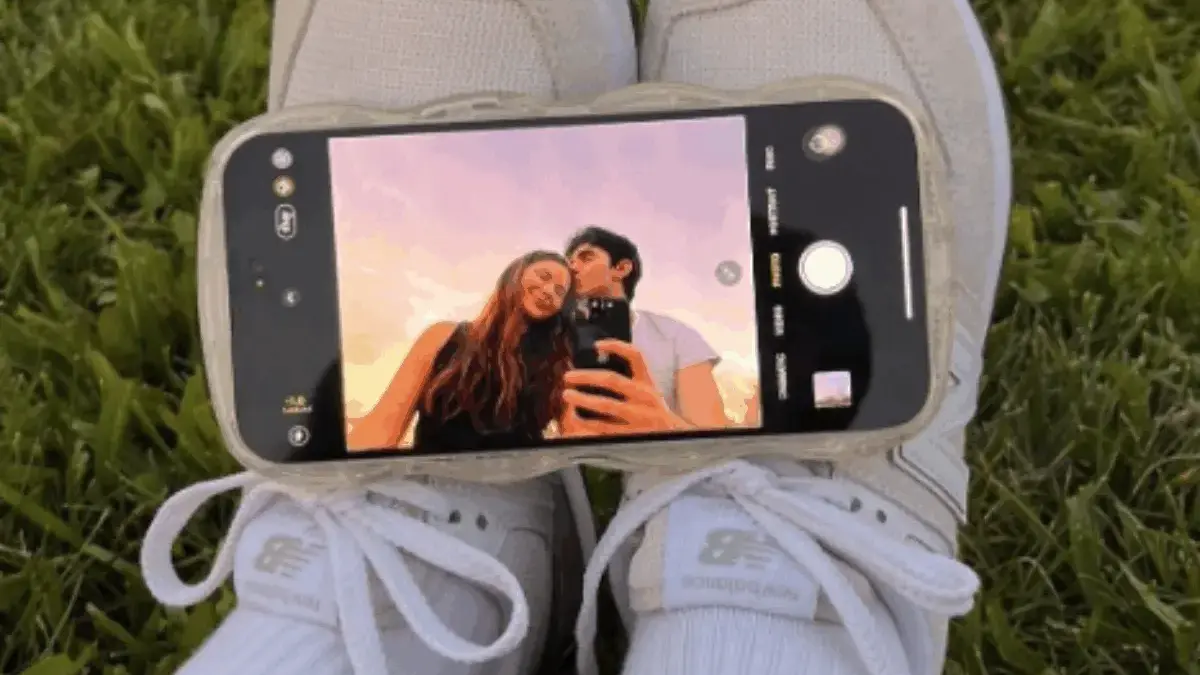\"Soft Launch\" dan \"Hard Lauch\": Bahasa Cinta Baru di Era Instagram