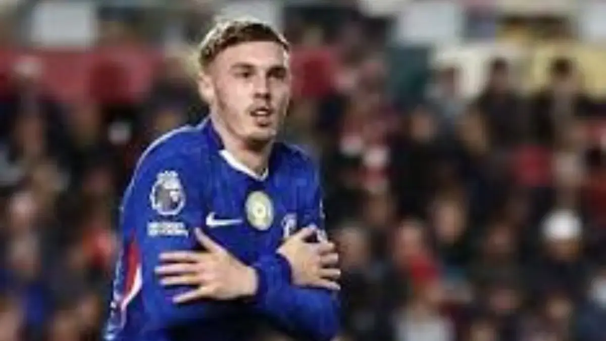 Perbedaan Gaya Bermain Playmaker Chelsea Palmer dan Oscar di Era Berbeda Playmaker Chelsea