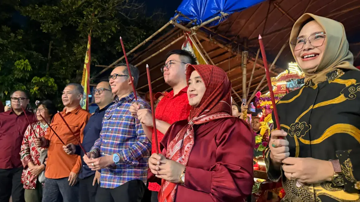 Hadiri Cap Go Meh, Siti Farida Beri Pesan Jaga Keberagaman Pemkot Cirebon