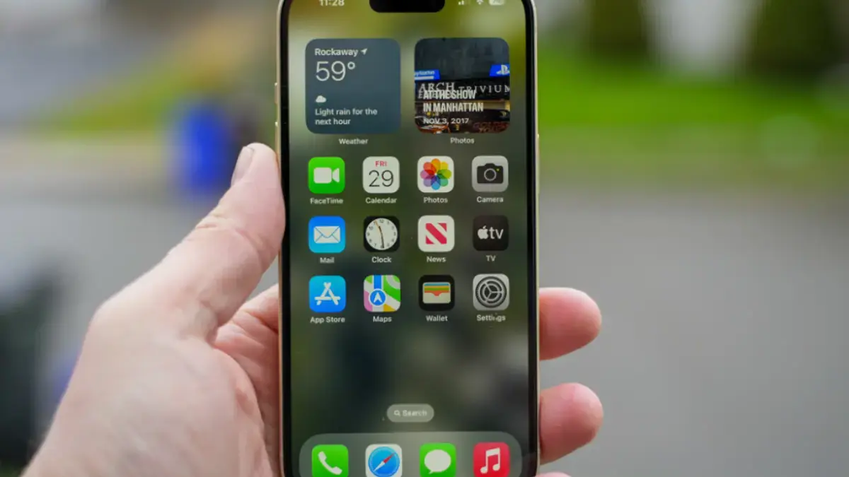 apakah iphone 15 masih layak di 2026
