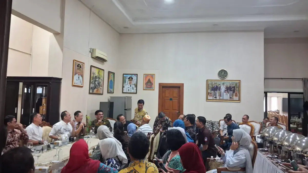 DPRD kota Cirebon