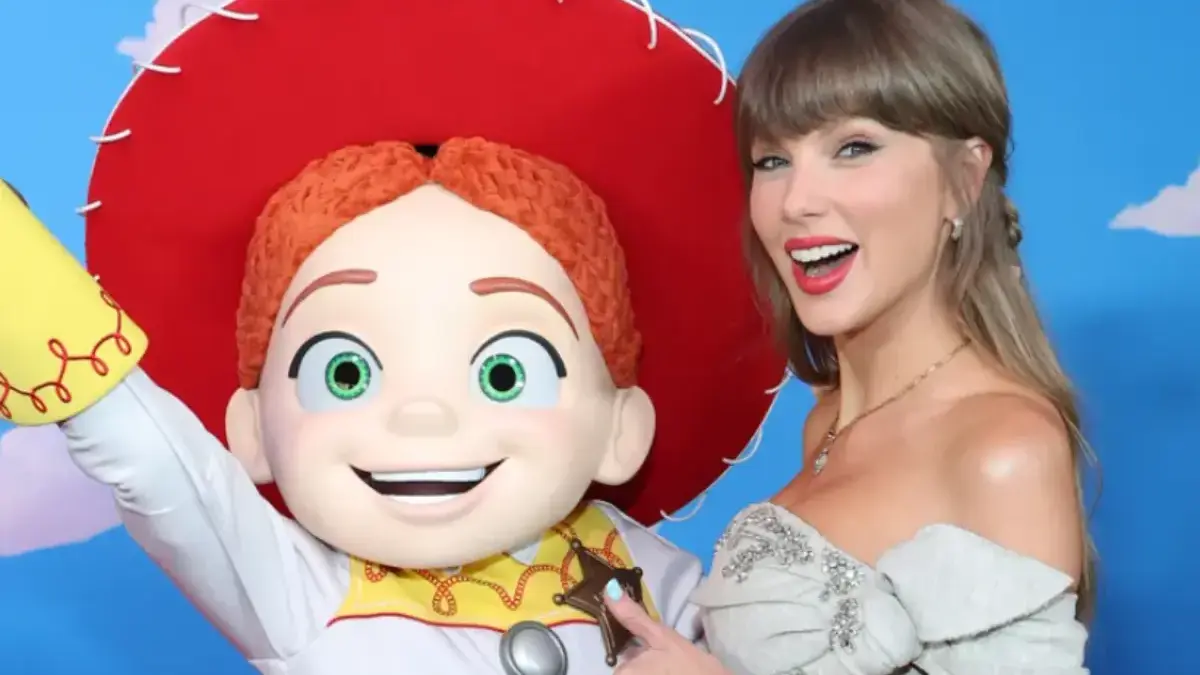 Lagu Baru Taylor Swift \'I Knew It, I Knew You\' Resmi Jadi Soundtrack Utama Perjalanan Jessie di Toy Story 5