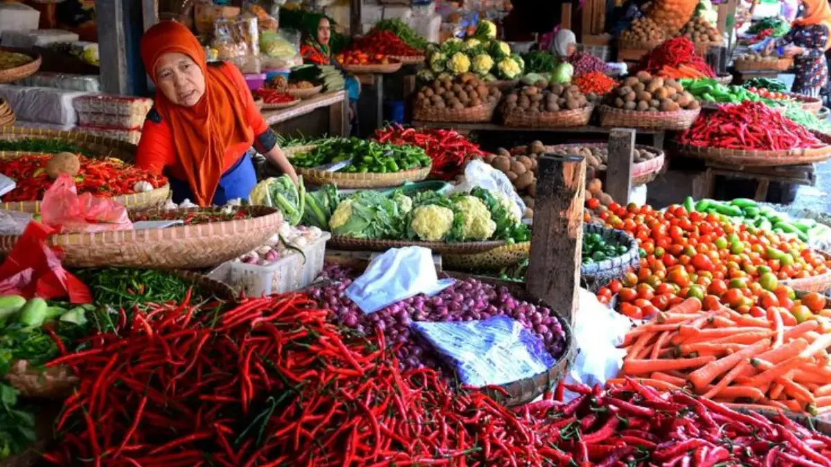 Harga Bahan Pokok Kota Cirebon Hari Ini 23 Juni 2026 : Beras Medium dan Daging Sapi Kompak Turun 