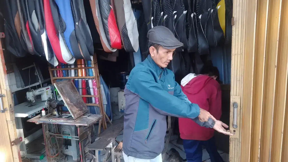 Toko Sarung Jok Motor Nyaris Dibobol Maling, Mesin Jahit Diduga Jadi Incaran